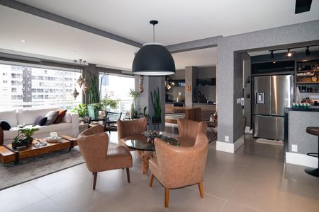 Apartamento à venda com 159m², 3 quartos e 2 vagasSala Varanda