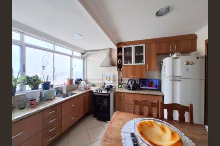 Apartamento à venda com 80m², 3 quartos e 1 vagaCozinha