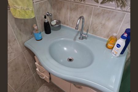 Apartamento à venda com 80m², 3 quartos e 1 vagaBanheiro Quarto 1