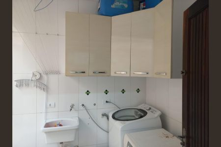 Casa à venda com 212m², 3 quartos e 3 vagasÁrea de Serviço