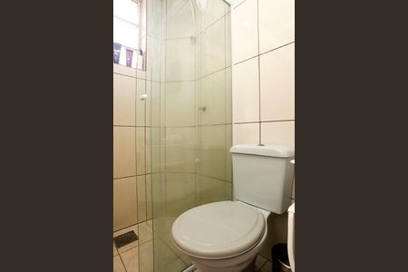 Banheiro de apartamento à venda com 1 quarto, 34m² em Partenon, Porto Alegre