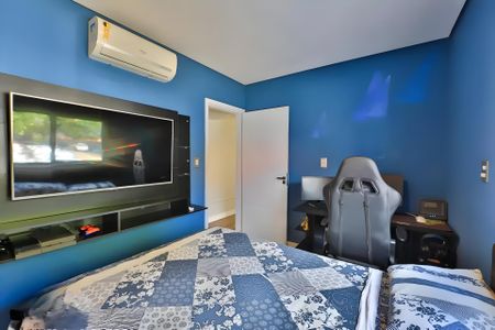 Casa à venda com 245m², 4 quartos e 4 vagasQuarto