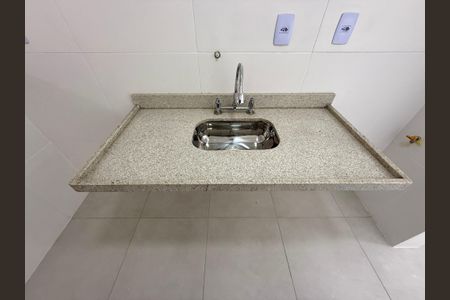 Apartamento à venda com 61m², 2 quartos e sem vaga Apartamento à venda com 61m², 2 quartos e sem vagaCozinha