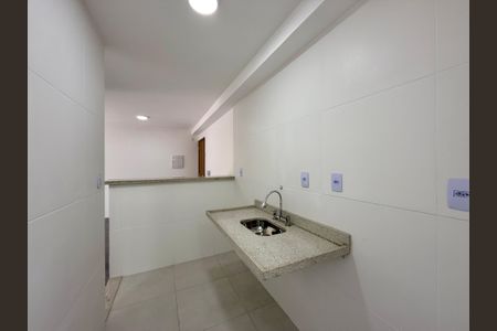 Apartamento à venda com 61m², 2 quartos e sem vaga Apartamento à venda com 61m², 2 quartos e sem vagaCozinha