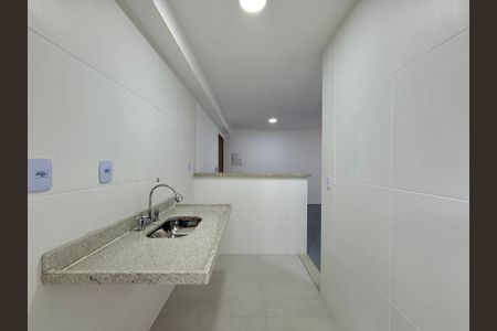 Apartamento à venda com 56m², 2 quartos e sem vagaCozinha 