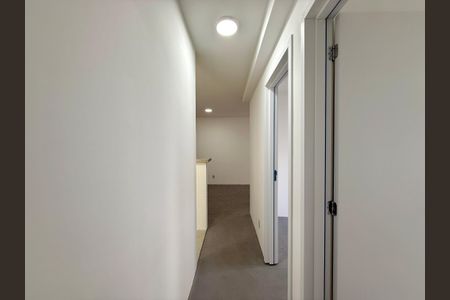 Apartamento à venda com 56m², 2 quartos e sem vagaCorredor Quartos 