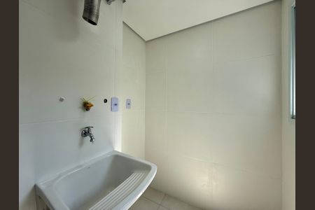 Apartamento à venda com 35m², 1 quarto e sem vaga Apartamento à venda com 35m², 1 quarto e sem vagaÁrea de Serviço