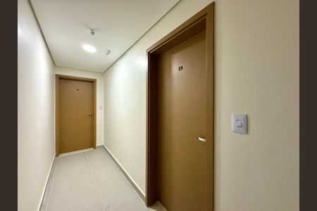 Apartamento à venda com 35m², 1 quarto e sem vagaHall Apartamento 