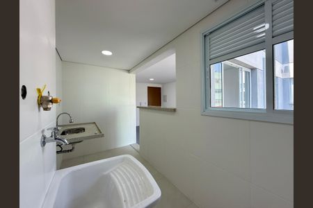 Apartamento à venda com 35m², 1 quarto e sem vaga Apartamento à venda com 35m², 1 quarto e sem vagaÁrea de Serviço