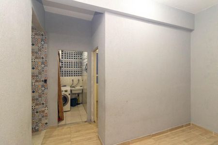 Sala de apartamento para alugar com 3 quartos, 43m² em Sé, São Paulo