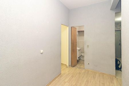 Sala de apartamento para alugar com 3 quartos, 43m² em Sé, São Paulo