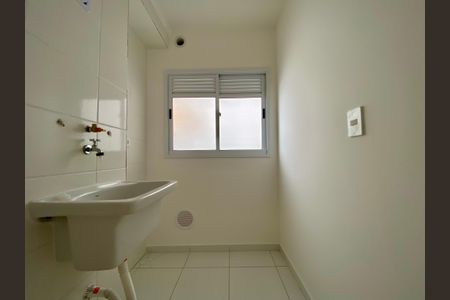 Apartamento para alugar com 57m², 2 quartos e 1 vaga Apartamento para alugar com 57m², 2 quartos e 1 vagaÁrea de Serviço