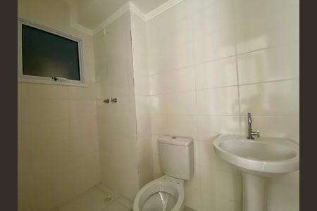 Banheiro Social de apartamento para alugar com 2 quartos, 57m² em Boqueirão, Praia Grande