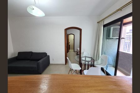 Sala de apartamento para alugar com 1 quarto, 40m² em Moema, São Paulo