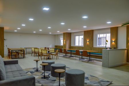 Apartamento à venda com 36m², 2 quartos e sem vagaÁrea comum - Salão de festas