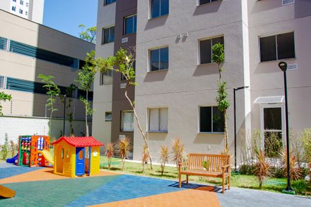 Apartamento à venda com 36m², 2 quartos e sem vagaÁrea comum - Playground