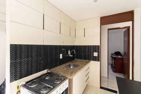 Apartamento para alugar com 64m², 2 quartos e sem vagaCozinha e Área de Serviço