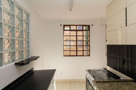 Apartamento para alugar com 64m², 2 quartos e sem vagaCozinha e Área de Serviço