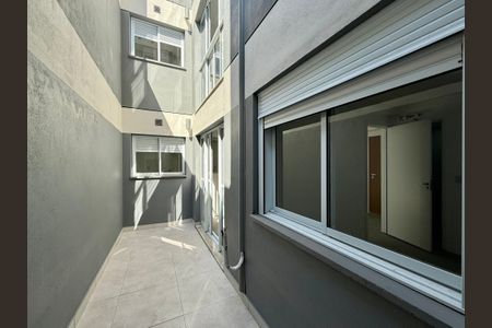 Apartamento à venda com 43m², 1 quarto e sem vagaSacada