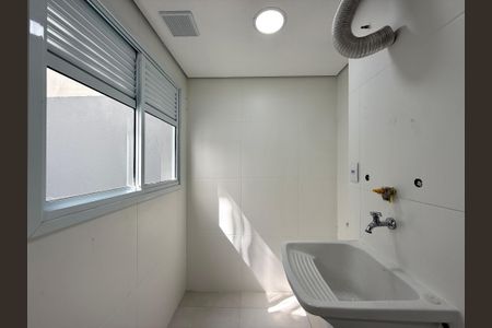 Apartamento à venda com 43m², 1 quarto e sem vagaÁrea de Serviço