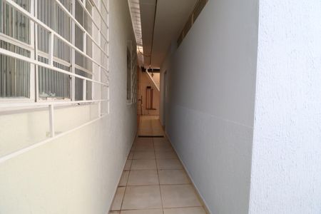 Casa para alugar com 230m², 3 quartos e 3 vagasCorredor