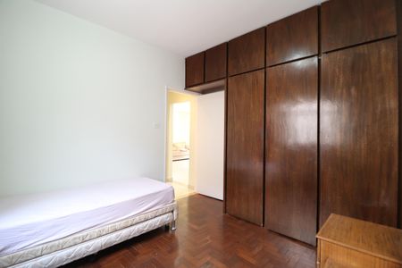 Casa para alugar com 230m², 3 quartos e 3 vagas Suíte 1