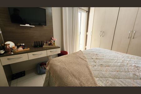Apartamento à venda com 83m², 3 quartos e 2 vagas Apartamento à venda com 83m², 3 quartos e 2 vagasQuarto Suíte