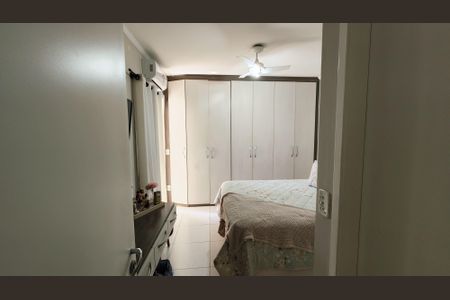Apartamento à venda com 83m², 3 quartos e 2 vagas Apartamento à venda com 83m², 3 quartos e 2 vagasQuarto Suíte