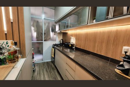 Cozinha de apartamento à venda com 3 quartos, 83m² em Retiro, Jundiaí