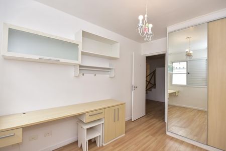 Casa de condomínio para alugar com 200m², 4 quartos e 2 vagasQuarto 2