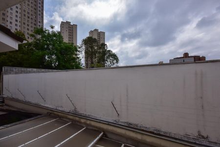 Casa de condomínio para alugar com 200m², 4 quartos e 2 vagasVista do Quarto 1