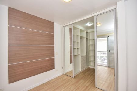 Casa de condomínio para alugar com 200m², 4 quartos e 2 vagasSuíte 1