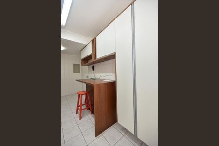 Casa de condomínio para alugar com 200m², 4 quartos e 2 vagasCozinha