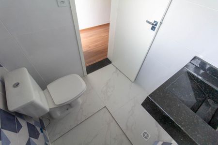 Casa à venda com 130m², 3 quartos e 2 vagasBanheiro 1