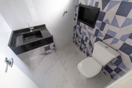 Casa à venda com 130m², 3 quartos e 2 vagasBanheiro 1