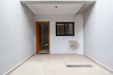 Casa à venda com 130m², 3 quartos e 2 vagasQuintal e Área de Serviço