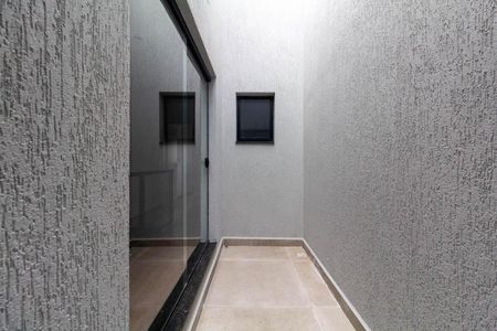 Casa à venda com 130m², 3 quartos e 2 vagasJardim de Inverno