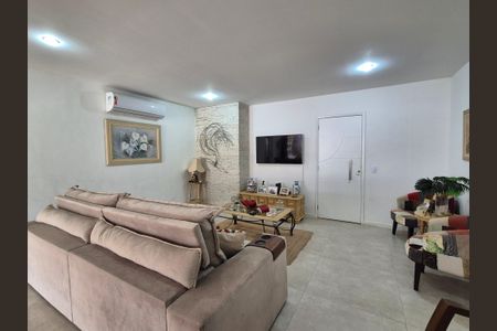 Apartamento à venda com 172m², 3 quartos e 3 vagasSala