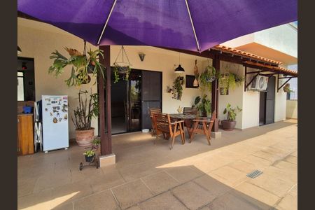 Apartamento à venda com 172m², 3 quartos e 3 vagasVaranda