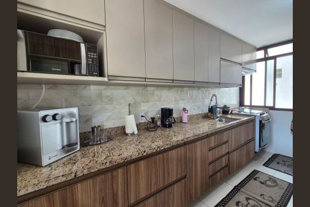 Apartamento à venda com 172m², 3 quartos e 3 vagasCozinha