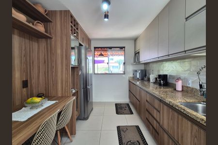 Apartamento à venda com 172m², 3 quartos e 3 vagasCozinha