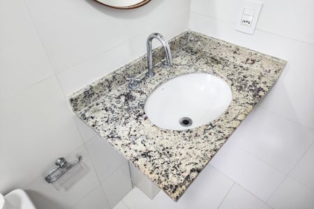 Apartamento para alugar com 55m², 2 quartos e 1 vaga Apartamento para alugar com 55m², 2 quartos e 1 vagaBanheiro da Suíte