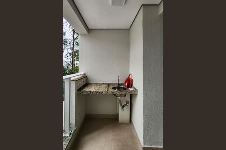 Apartamento para alugar com 55m², 2 quartos e 1 vaga Apartamento para alugar com 55m², 2 quartos e 1 vagaVaranda