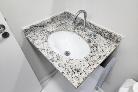 Apartamento para alugar com 55m², 2 quartos e 1 vaga Apartamento para alugar com 55m², 2 quartos e 1 vagaBanheiro Social