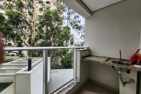 Apartamento para alugar com 55m², 2 quartos e 1 vaga Apartamento para alugar com 55m², 2 quartos e 1 vagaVaranda