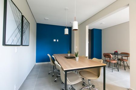 Apartamento para alugar com 32m², 2 quartos e sem vagaCoworking