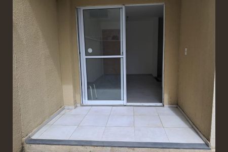 Apartamento para alugar com 45m², 2 quartos e 1 vagaÁrea externa