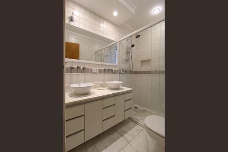 Apartamento à venda com 106m², 3 quartos e 1 vagaBanheiro Social