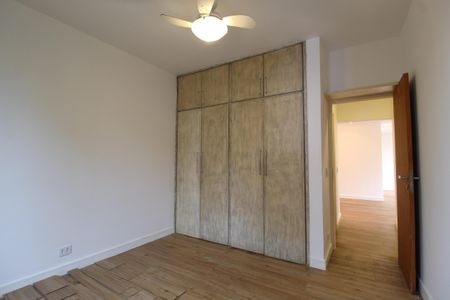 Apartamento à venda com 106m², 3 quartos e 1 vagaQuarto 2