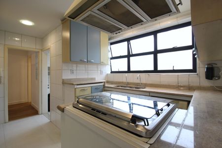 Apartamento à venda com 106m², 3 quartos e 1 vagaCozinha